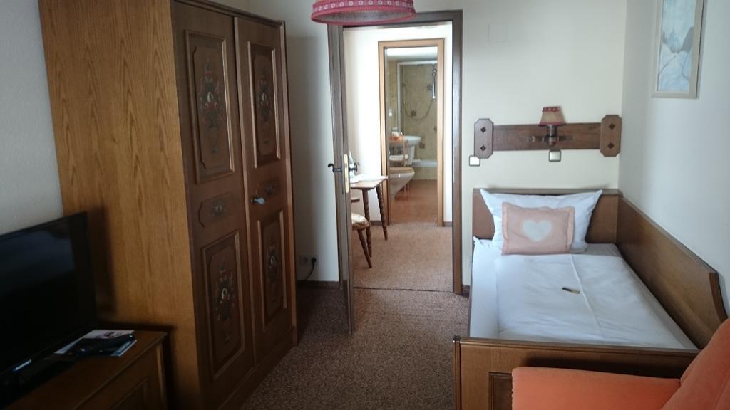 Berghotel Maderhalm Garni Oberstdorf Rom bilde