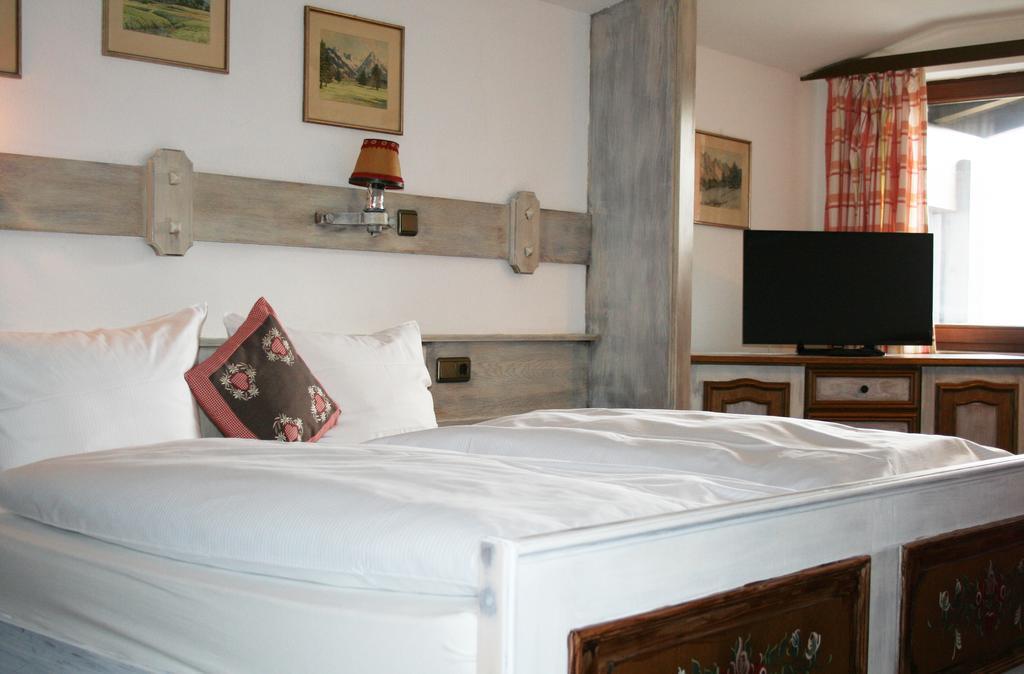 Berghotel Maderhalm Garni Oberstdorf Rom bilde